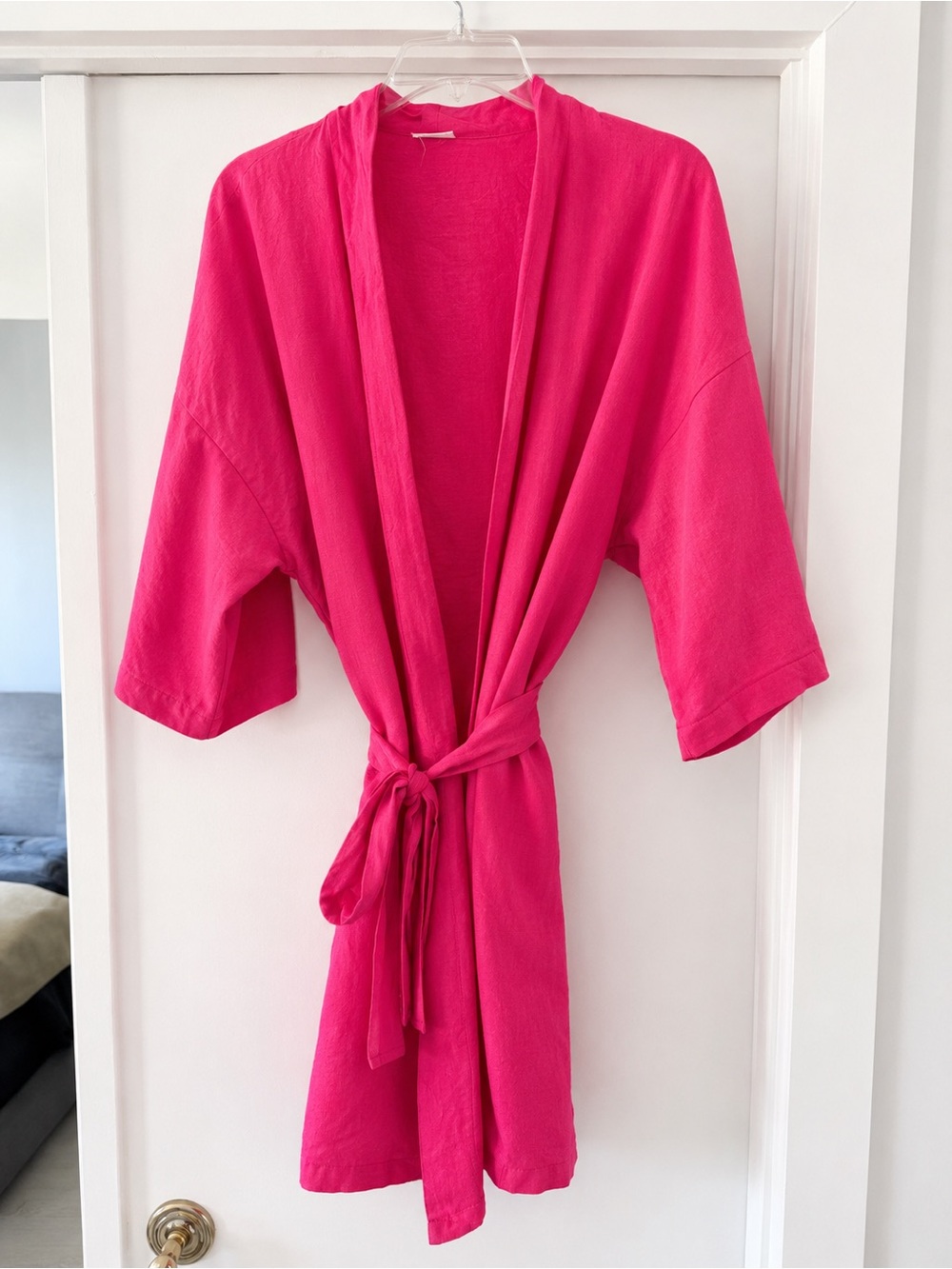 Rene Rofe Bright Fuchsia Kimono Robe with Tie Waist